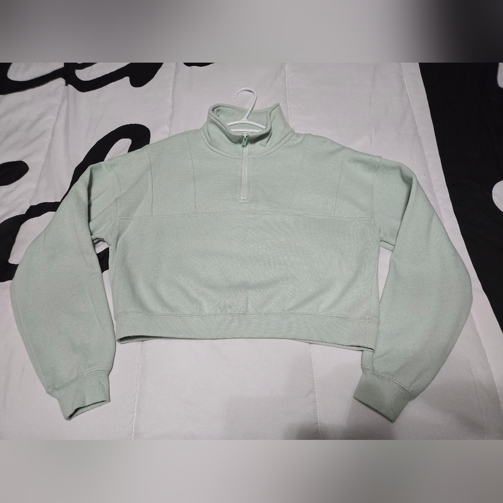 Aero Cropped Long Sleeve